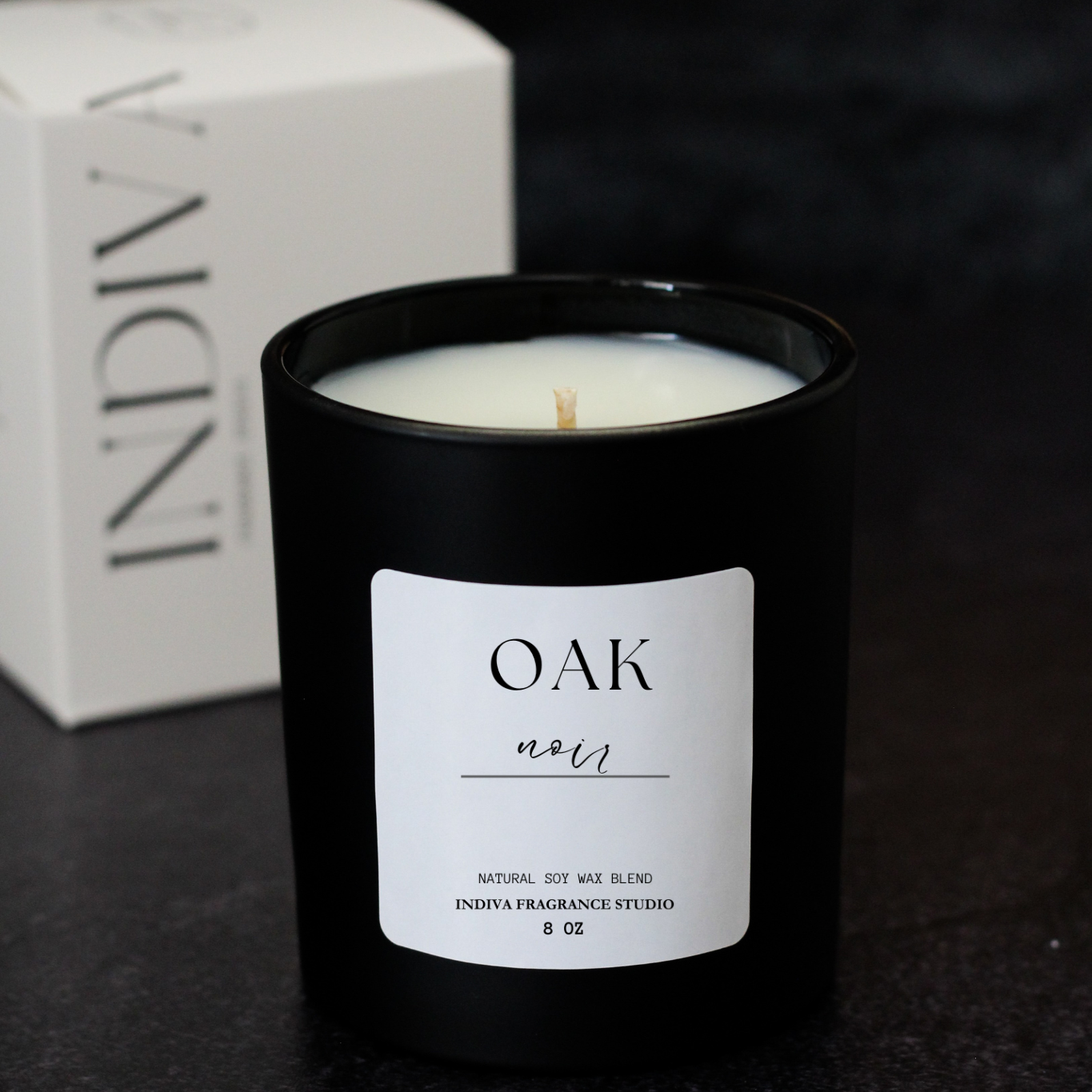 Oak Noir Classic Candle